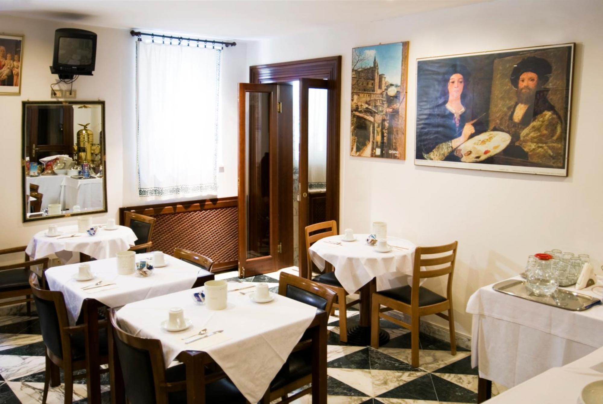 Albergo Hotel Raffaello أوربينو المظهر الخارجي الصورة