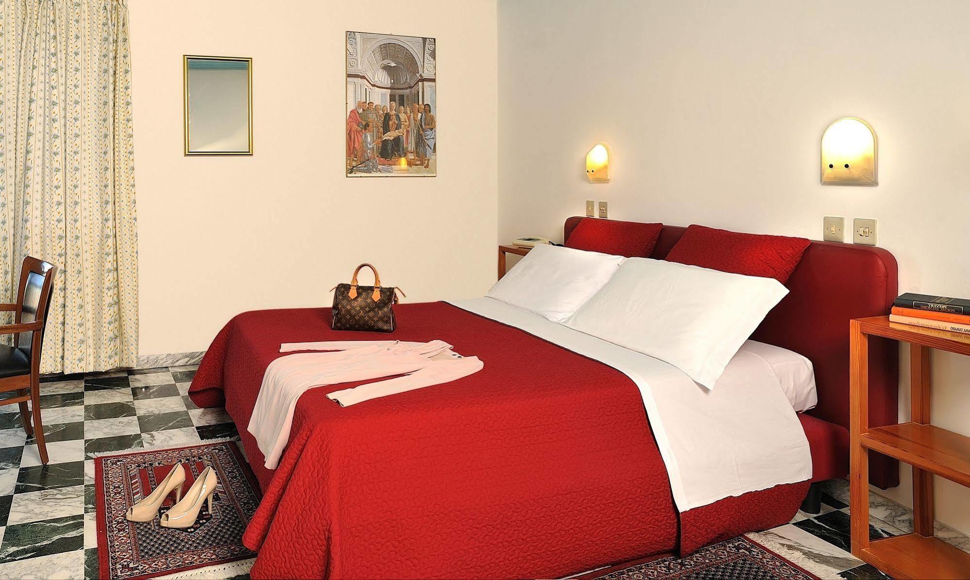 Albergo Hotel Raffaello أوربينو المظهر الخارجي الصورة